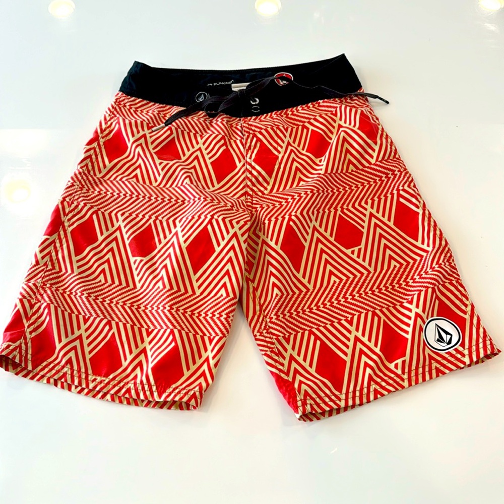 Volcom Swim Trinks size 28